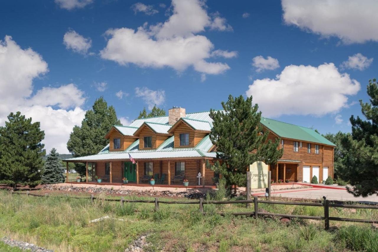 Quarter Horse Inn & Lodge Williams Buitenkant foto